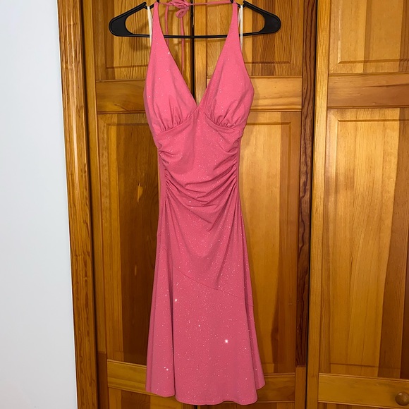 Dresses & Skirts - Sparkly pink halter midi dress size S